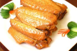 鸡翅中怎么弄简单又好吃,鸡翅中的多味烹饪秘籍
